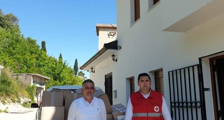Crveni križ ŽZH uručio pakete hrane povodom Ramazanskog bajrama