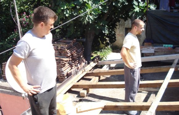 Rekonstrukcija krova porodici Gujic