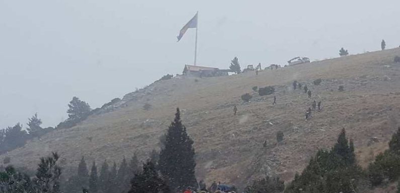 Na Fortici se zavijorila zastava BiH na jarbolu visokom 30 metara