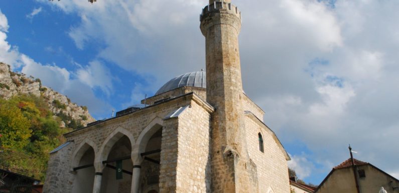 MEHMED MUJEZINOVIĆ:HERCEGOVINA –Najstarije džamije
