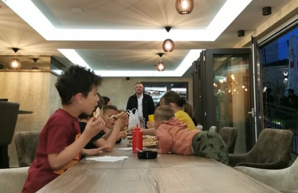 Iftar za najmladje postace
