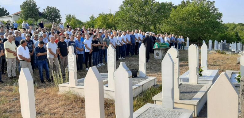 Dženaza r. Muje Čolića